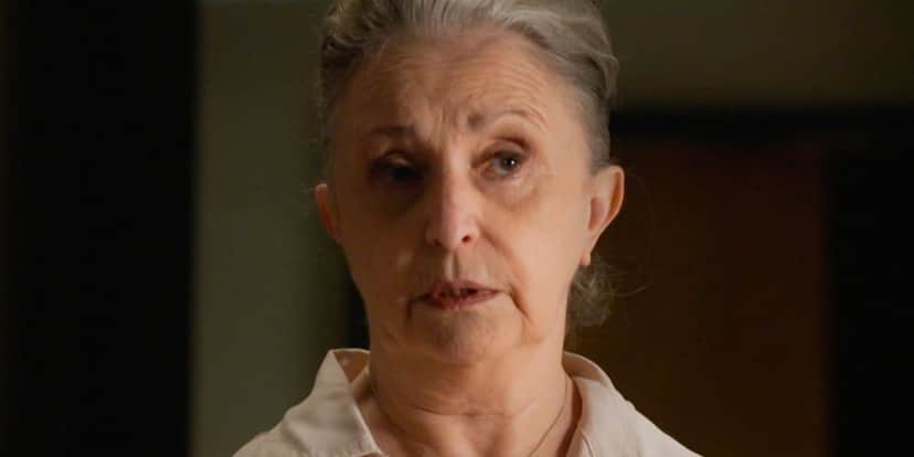 Celina vai infernizar funcionários de clínica (Foto: Reprodução/Globo) Celina vai infernizar funcionários de clínica (Foto: Reprodução/Globo)