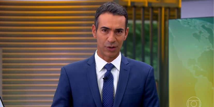 "Momentos de terror", César Tralli volta ao JH em meio a choro e dá notícia avassaladora na Globo: "Escuridão" "Momentos de terror", César Tralli volta ao JH em meio a choro e dá notícia avassaladora na Globo: "Escuridão"