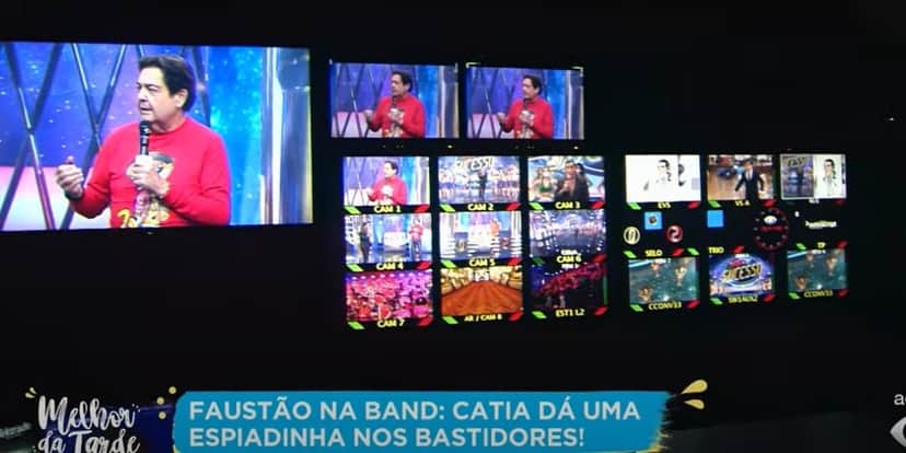 Catia Fonseca peita Band, abandona Melhor da Tarde às pressas e invade estúdios de Faustão: "Estou tão tensa" Catia Fonseca peita Band, abandona Melhor da Tarde às pressas e invade estúdios de Faustão: "Estou tão tensa"