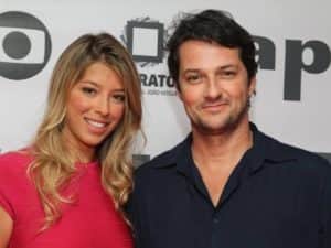 O ator Marcelo Serrado e a esposa Roberta Fernandes (Foto: Reprodução/Instagram) O ator Marcelo Serrado e a esposa Roberta Fernandes (Foto: Reprodução/Instagram)