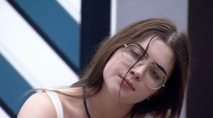 Jade revela sonho inusitado a Vinicius (Foto: Reprodução / Globoplay) Jade revela sonho inusitado a Vinicius (Foto: Reprodução / Globoplay)
