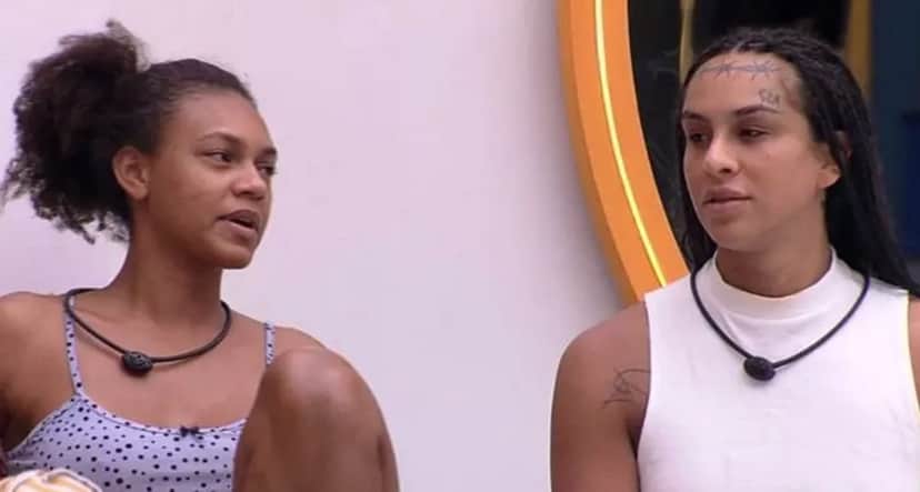 Jessilane e Linn Da Quebrada vão dar consolo à Natália e saem com patada (Reprodução/ TV Globo) Jessilane e Linn Da Quebrada vão dar consolo à Natália e saem com patada (Reprodução/ TV Globo)