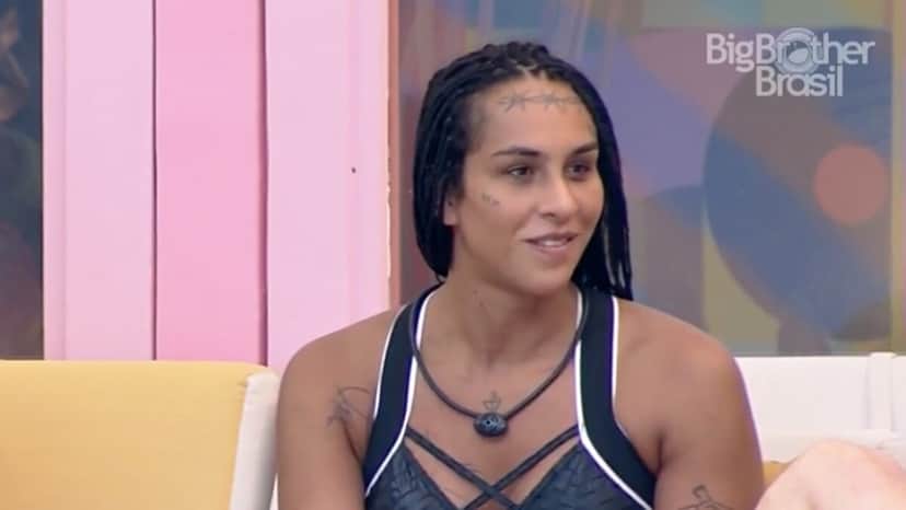 BBB22: Linn da Quebrada explica o que é ser "hétero top" para Lucas (Foto: Reprodução) BBB22: Linn da Quebrada explica o que é ser "hétero top" para Lucas (Foto: Reprodução)