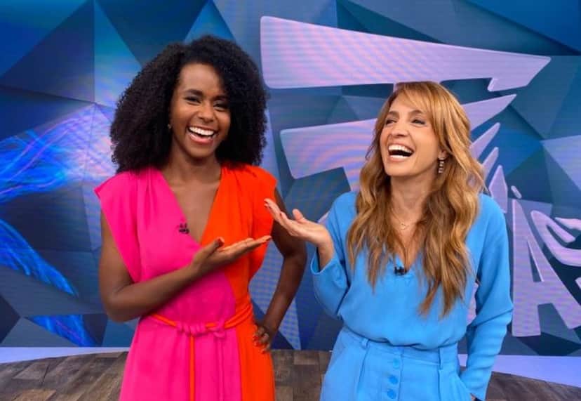 Poliana Abritta e Maju Coutinho apresentando o Fantástico (Reprodução: Globo) Poliana Abritta e Maju Coutinho apresentando o Fantástico (Reprodução: Globo)