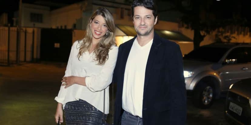 Marcelo Serrado em rara foto ao lado da esposa - Foto: Reprodução Marcelo Serrado em rara foto ao lado da esposa - Foto: Reprodução
