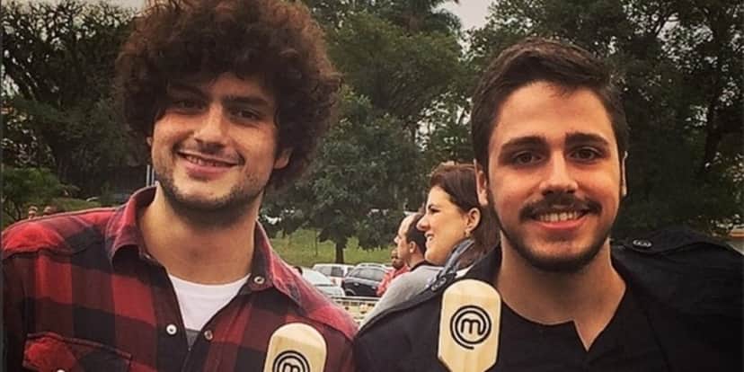 Mohamad e Martin participaram da primeira temporada do "MasterChef Brasil" (Foto: Reprodução/Instagram) Mohamad e Martin participaram da primeira temporada do "MasterChef Brasil" (Foto: Reprodução/Instagram)