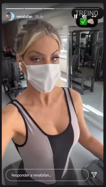 Renata Fan mostra treino na academia e enlouquece fãs - Reprodução Renata Fan mostra treino na academia e enlouquece fãs - Reprodução