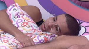 Vyni acredita que está sem função no BBB22 (Foto: Reprodução / Globoplay) Vyni acredita que está sem função no BBB22 (Foto: Reprodução / Globoplay)