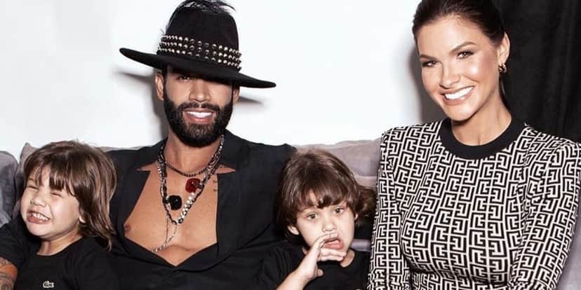 Gusttavo Lima, Andressa Suita e seus dois filhos Gusttavo Lima, Andressa Suita e seus dois filhos