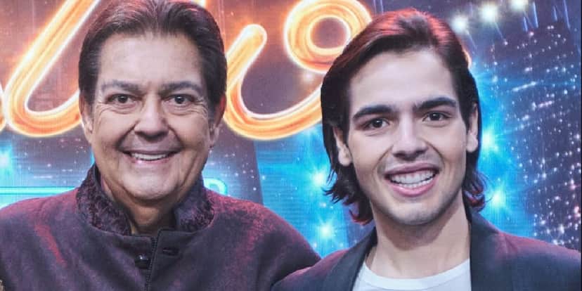 Faustão ao lado do filho, João Guilherme (Foto: Divulgação) Faustão ao lado do filho, João Guilherme (Foto: Divulgação)