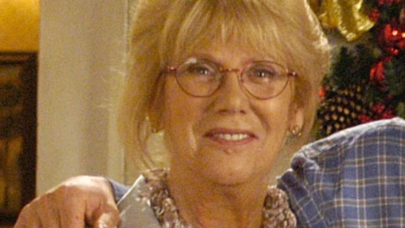 A atriz britância Anna Karen morre em tragédia A atriz britância Anna Karen morre em tragédia