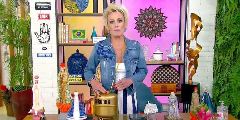 "Um assunto muito sério", Ana Maria vai ao chão com tragédia no Mais Você e confirma na Globo: "Destruída" "Um assunto muito sério", Ana Maria vai ao chão com tragédia no Mais Você e confirma na Globo: "Destruída"