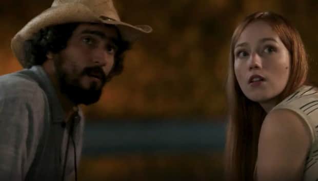 José Leôncio e Irma em "Pantanal" (Foto: Reprodução / Globo) José Leôncio e Irma em "Pantanal" (Foto: Reprodução / Globo)