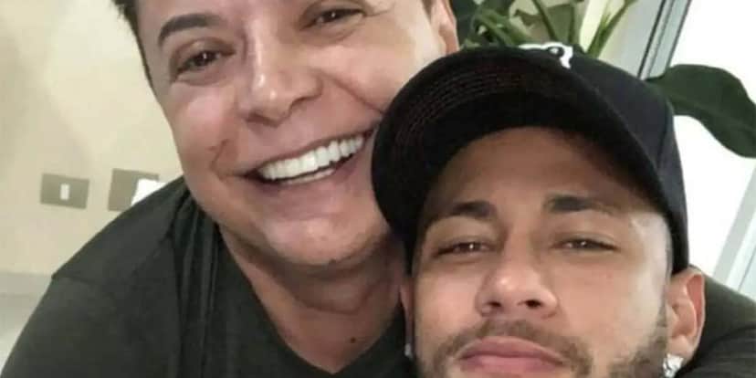 David Brazil ao lado de Neymar, seu grande amigo - Foto: Reprodução David Brazil ao lado de Neymar, seu grande amigo - Foto: Reprodução