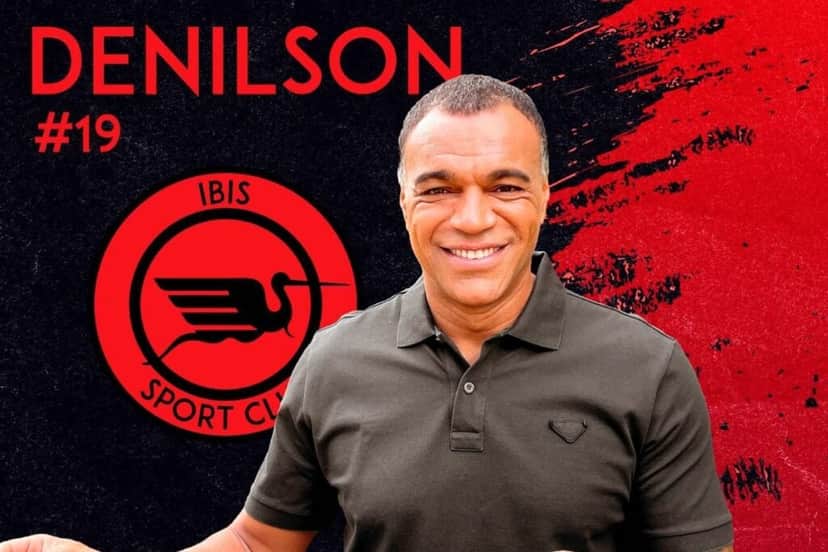 "Agora eu posso falar, é oficial", Denílson assina contrato fora da Band e confirma: "Depois de 12 anos" "Agora eu posso falar, é oficial", Denílson assina contrato fora da Band e confirma: "Depois de 12 anos"