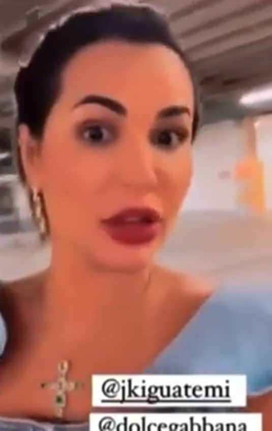 Deolane faz vídeos no estacionamento do shopping JK Iguatemi, em São Paulo e esculacha denúncia Deolane faz vídeos no estacionamento do shopping JK Iguatemi, em São Paulo e esculacha denúncia