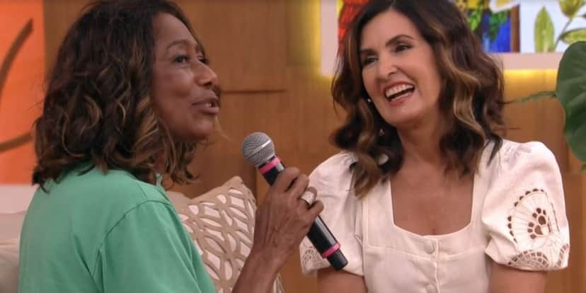 Gloria Maria e Fátima Bernardes no "Encontro" (Foto: Reprodução/TV Globo) Gloria Maria e Fátima Bernardes no "Encontro" (Foto: Reprodução/TV Globo)