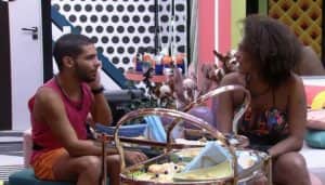 Jessilane dispara para brother no BBB 22: 'Cobra fica trocando de pele' (Foto: Reprodução / Globoplay) Jessilane dispara para brother no BBB 22: 'Cobra fica trocando de pele' (Foto: Reprodução / Globoplay)