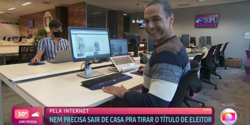 Fabrício Battaglini na redação do "Mais Você", de Ana Maria Braga (Foto: Reprodução/TV Globo)