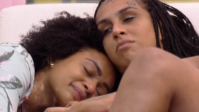 BBB22: Natália desabafa com Linn da Quebrada (Foto: Reprodução) BBB22: Natália desabafa com Linn da Quebrada (Foto: Reprodução)