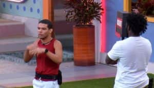 BBB22: Vinicius diz que Douglas Silva é incoerente (Foto: Reprodução / Globoplay) BBB22: Vinicius diz que Douglas Silva é incoerente (Foto: Reprodução / Globoplay)