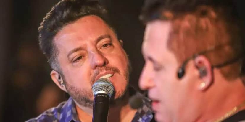 Bruno e Marrone vivem relação entre tapas e beijos (Foto: Reprodução) Bruno e Marrone vivem relação entre tapas e beijos (Foto: Reprodução)