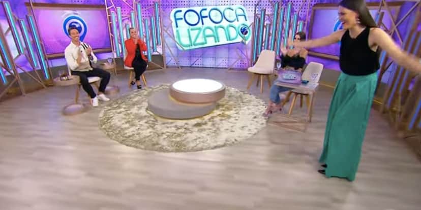 Chris Flores no Fofoclizando Chris Flores no Fofoclizando