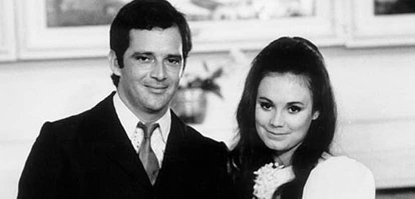 Claudio Marzo e Regina Duarte em "Véu de Noiva" Claudio Marzo e Regina Duarte em "Véu de Noiva"