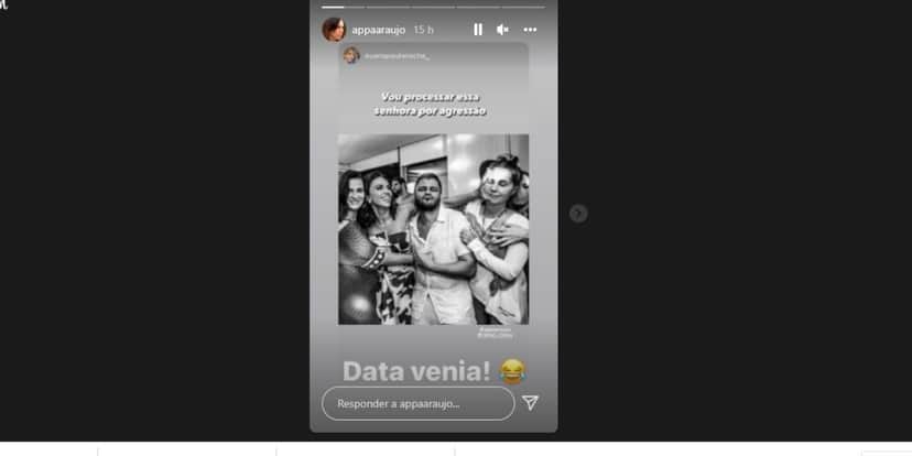 Ana Paula Araújo tem flagra dando tapa na cara de moça e recebe ameaça: "Vou processar por agressão" Ana Paula Araújo tem flagra dando tapa na cara de moça e recebe ameaça: "Vou processar por agressão"