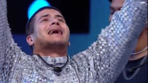 Após vencer o BBB22, Arthur Aguiar afirma que não sabe como usar o dinheiro do reality Após vencer o BBB22, Arthur Aguiar afirma que não sabe como usar o dinheiro do reality
