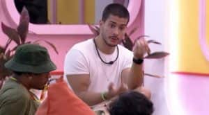 BBB22: Após surto, Arthur volta a acabar com sister: "Muito contraditória" (Foto: Reprodução / Globoplay) BBB22: Após surto, Arthur volta a acabar com sister: "Muito contraditória" (Foto: Reprodução / Globoplay)