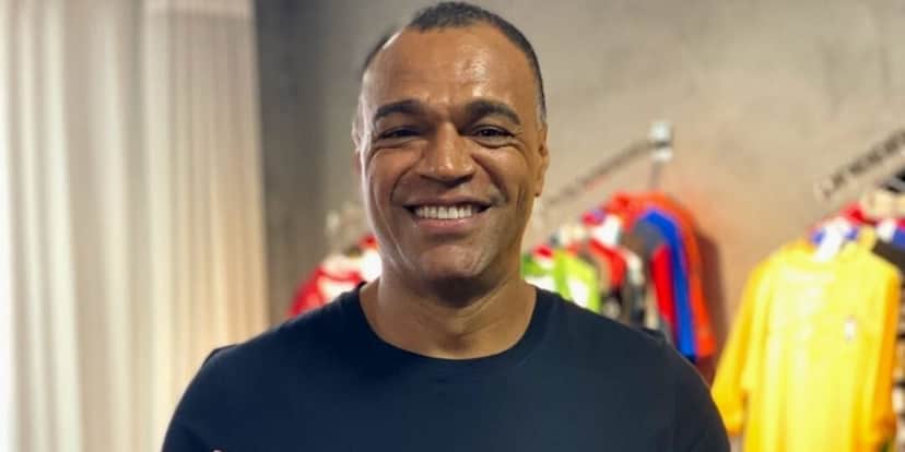 "Tenho tanta coisa pra falar", Denílson anuncia contrato fora da Band e confirma: "É complicado" "Tenho tanta coisa pra falar", Denílson anuncia contrato fora da Band e confirma: "É complicado"