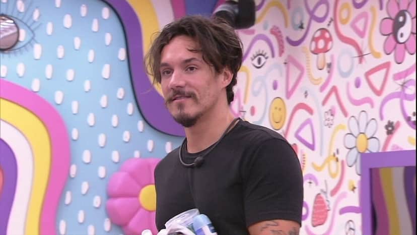 BBB22: Eliezer é o último Lollipoper que sobrou no jogo (Foto: Reprodução) BBB22: Eliezer é o último Lollipoper que sobrou no jogo (Foto: Reprodução)