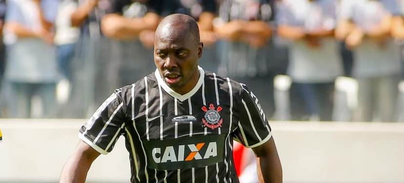 A morte de estrela do Timão e do Verdão anunciada por Neto e o luto no futebol - foto: reprodução A morte de estrela do Timão e do Verdão anunciada por Neto e o luto no futebol - foto: reprodução
