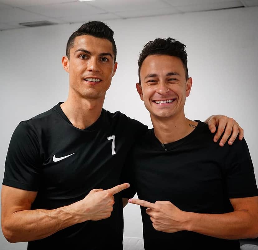 Fred dos desimpedidos ao lado de Cristiano Ronaldo (Divulgação - Instagram) Fred dos desimpedidos ao lado de Cristiano Ronaldo (Divulgação - Instagram)
