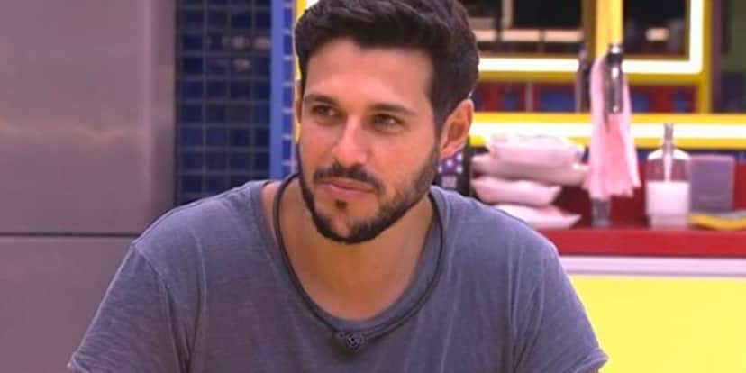 Rodrigo Mussi foi extubado e segue se recuperando (Foto: Reprodução) Rodrigo Mussi foi extubado e segue se recuperando (Foto: Reprodução)
