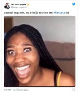Internautas repercutiram sobre o beijo dos protagonistas de Pantanal (Foto: Reprodução / Globo) Internautas repercutiram sobre o beijo dos protagonistas de Pantanal (Foto: Reprodução / Globo)
