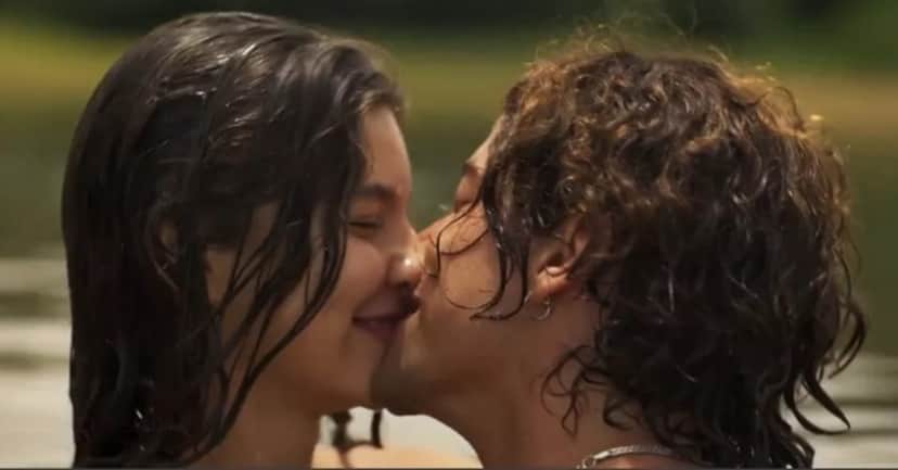 Em Pantanal, Jove (Jesuita Barbosa) vai deixar de ser vegetariano com Juma (Alanis Guillen) (Foto: Reprodução / Globo) Em Pantanal, Jove (Jesuita Barbosa) vai deixar de ser vegetariano com Juma (Alanis Guillen) (Foto: Reprodução / Globo)