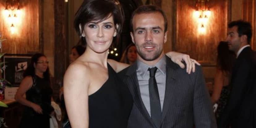 Deborah Secco e Roger Flores quando ainda estavam juntos (Foto: AgNews) Deborah Secco e Roger Flores quando ainda estavam juntos (Foto: AgNews)
