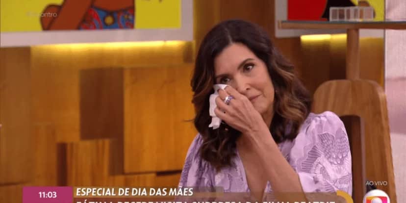 Fátima Bernardes vai aos prantos no Encontro - Foto: Reprodução Fátima Bernardes vai aos prantos no Encontro - Foto: Reprodução