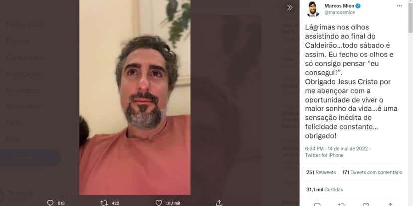 Discreto, Marcos Mion surge aos beijos com pessoa amada e expõe ao mundo com quem é casado Discreto, Marcos Mion surge aos beijos com pessoa amada e expõe ao mundo com quem é casado