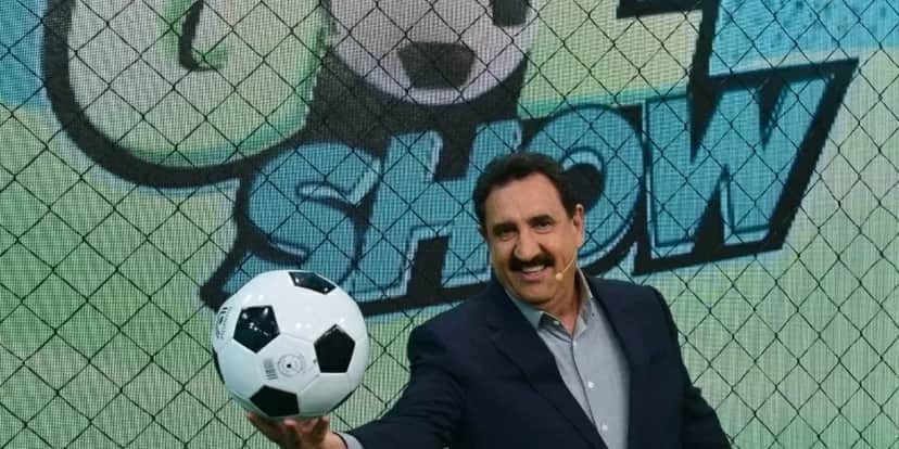 Ratinho comanda o "Gol Show" (Foto: Francisco Cepeda/SBT) Ratinho comanda o "Gol Show" (Foto: Francisco Cepeda/SBT)