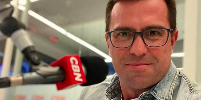 Além do trabalho na Globo, Rodrigo Bocardi também apresenta programa na rádio CBN (Foto: Reprodução/Instagram)