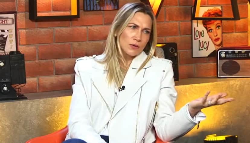 Anne Lottermann no "O Programa de Todos os Programas", do R7 Anne Lottermann no "O Programa de Todos os Programas", do R7