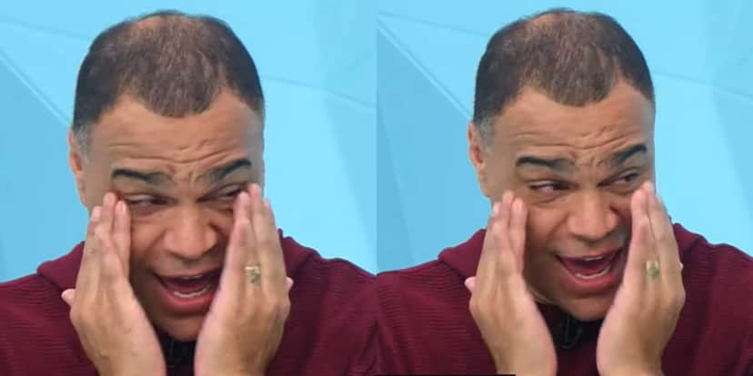 Pai de Denílson invade o Jogo Aberto, expõe o que ele fez e o faz cair no choro: "Um filho igual você" Pai de Denílson invade o Jogo Aberto, expõe o que ele fez e o faz cair no choro: "Um filho igual você"