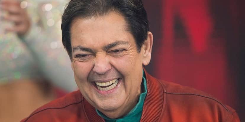 Faustão é o apresentador mais bem pago do país Faustão é o apresentador mais bem pago do país