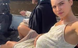 Alanis Guillen publicou vídeo no qual aparece caracterizada como Juma com uma barriga de grávida em Pantanal (Foto: Reprodução / Globo) Alanis Guillen publicou vídeo no qual aparece caracterizada como Juma com uma barriga de grávida em Pantanal (Foto: Reprodução / Globo)