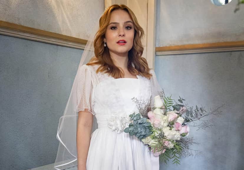Larissa Manoela dá entender que voltou com ex-namorado e João Guilherme é citado em vídeo