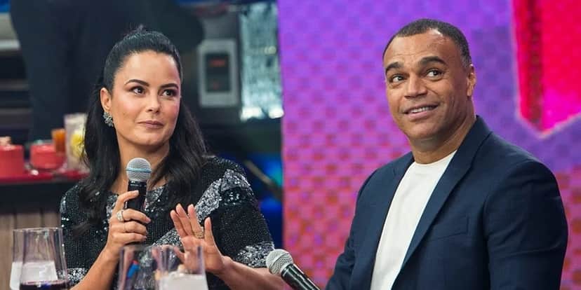 Denílson é colocado contra parede por Zezé e expõe o que ouviu por relação com Luciele: "Me monitorando" Denílson é colocado contra parede por Zezé e expõe o que ouviu por relação com Luciele: "Me monitorando"