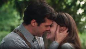 Tenório e Olívia se beijam em Além da Ilusão (Foto: Reprodução / Globo) Tenório e Olívia se beijam em Além da Ilusão (Foto: Reprodução / Globo)